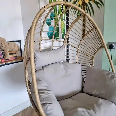 Lovley 2 Bed With A Sea View ! Apartment
