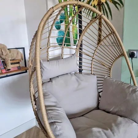 Lovley 2 Bed With A Sea View ! Apartment